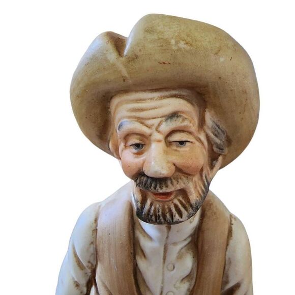 Hand Painted Rare Vintage 2-Piece Porcelain Old Couple Farmer Figurine Size 10" - Picture 4 of 7